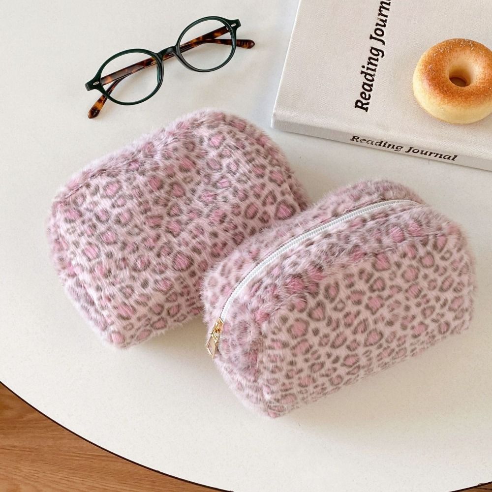 Tas Rias Berbulu Halus yang Ta - Cosmetic Bags ulasan dan harga
